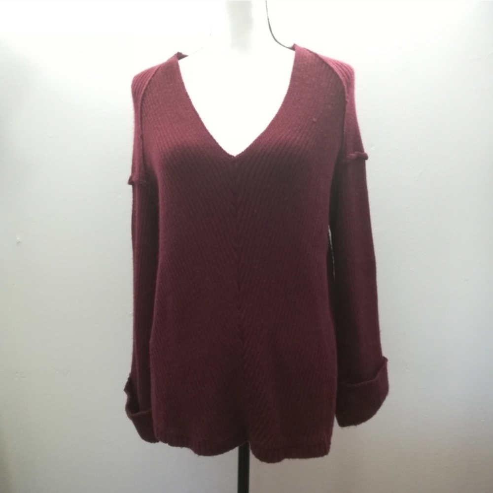 Onetheland V-Neck Loose Fit Ribbed Knit Sweater Size M